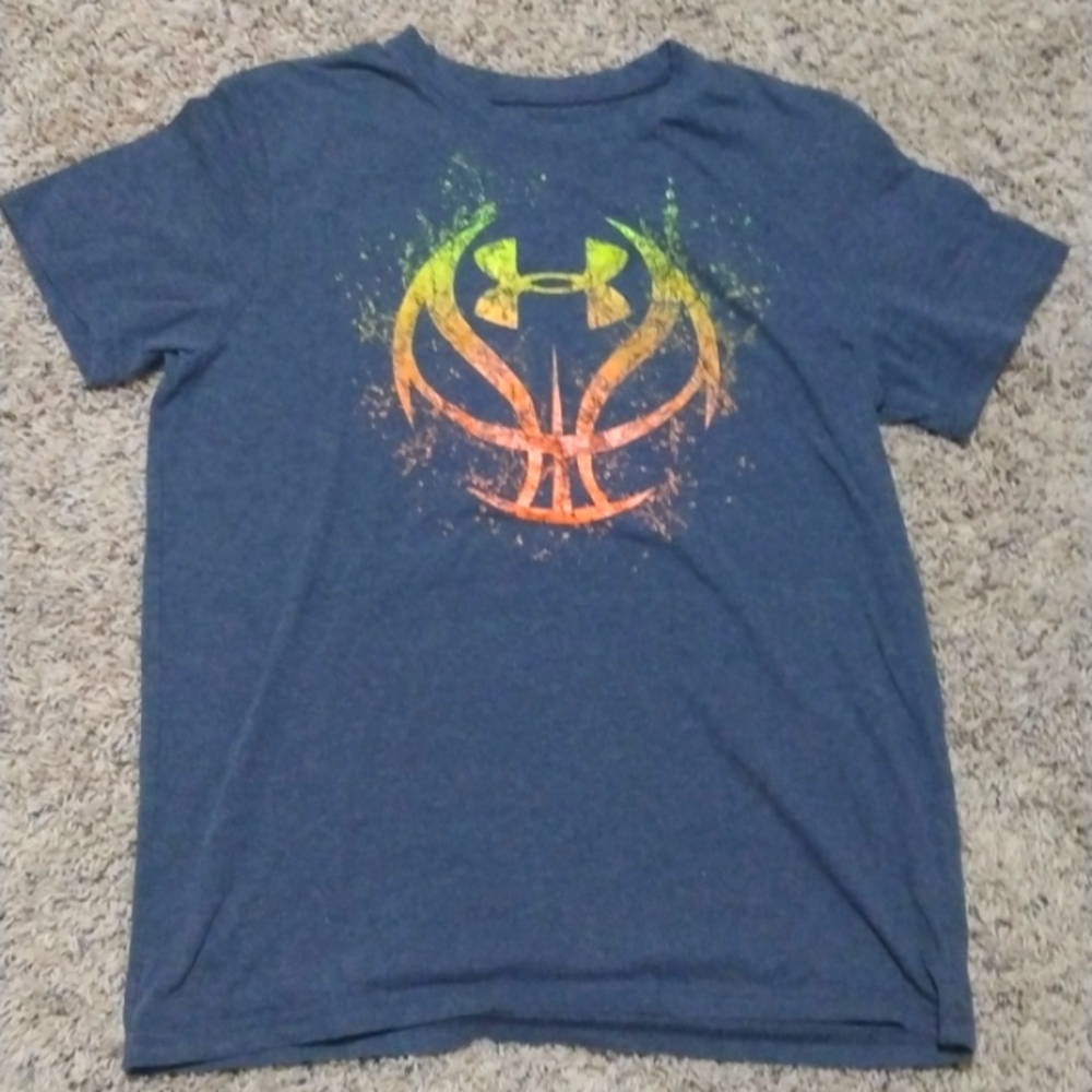 Youth 10 Under Armour basketball t-shirts